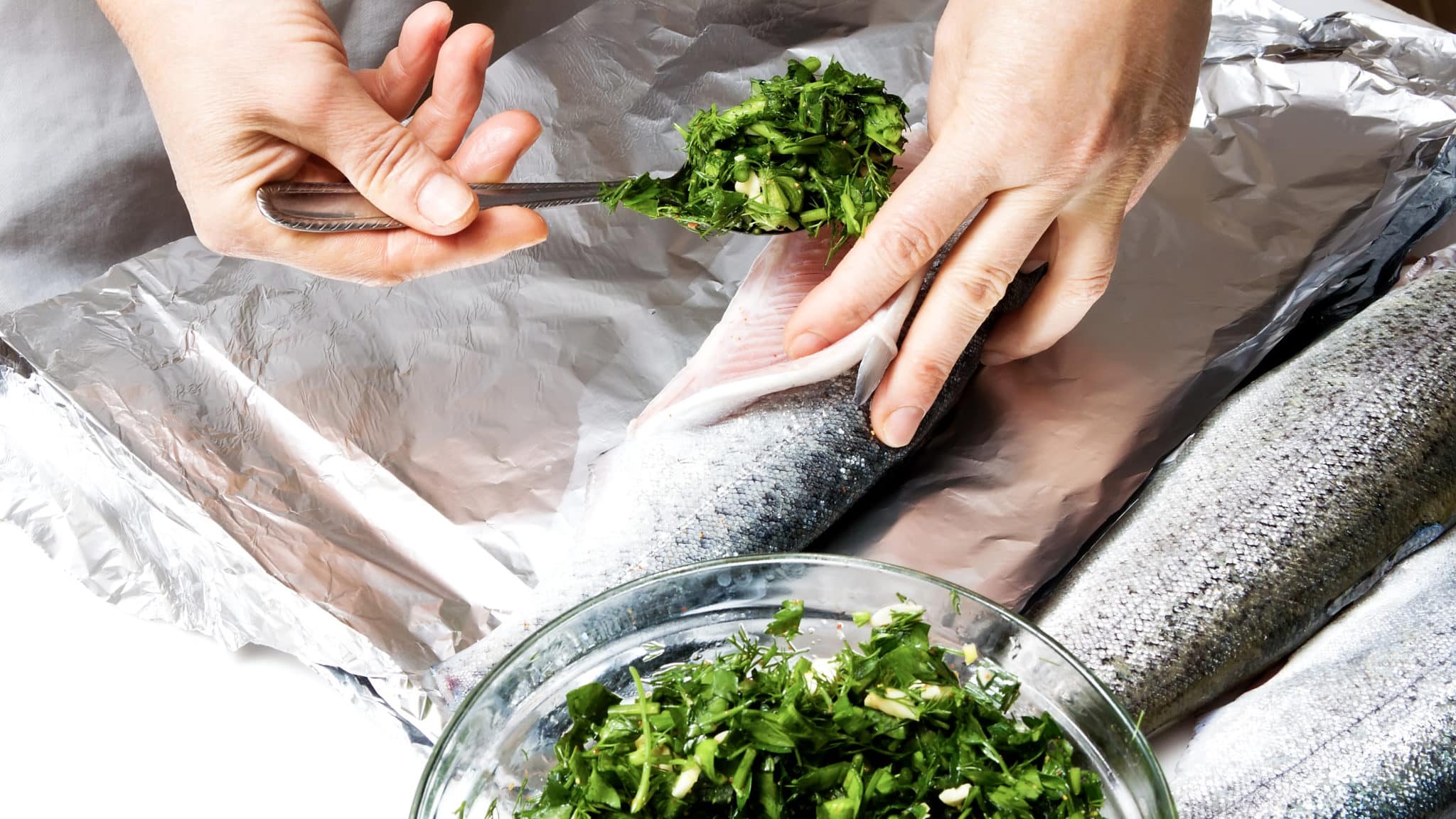 Forelle in Alufolie – Rezept | forellen-angeln.de 🐟